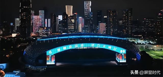 法师洲明全息显示开辟崭新沉浸式视觉时代九游会真人游戏第一品牌定义空间的光显魔(图4) 法师洲明全息显示开辟崭新沉浸式视觉时代九游会真人游戏第一品牌定义空间的光显魔(图4)